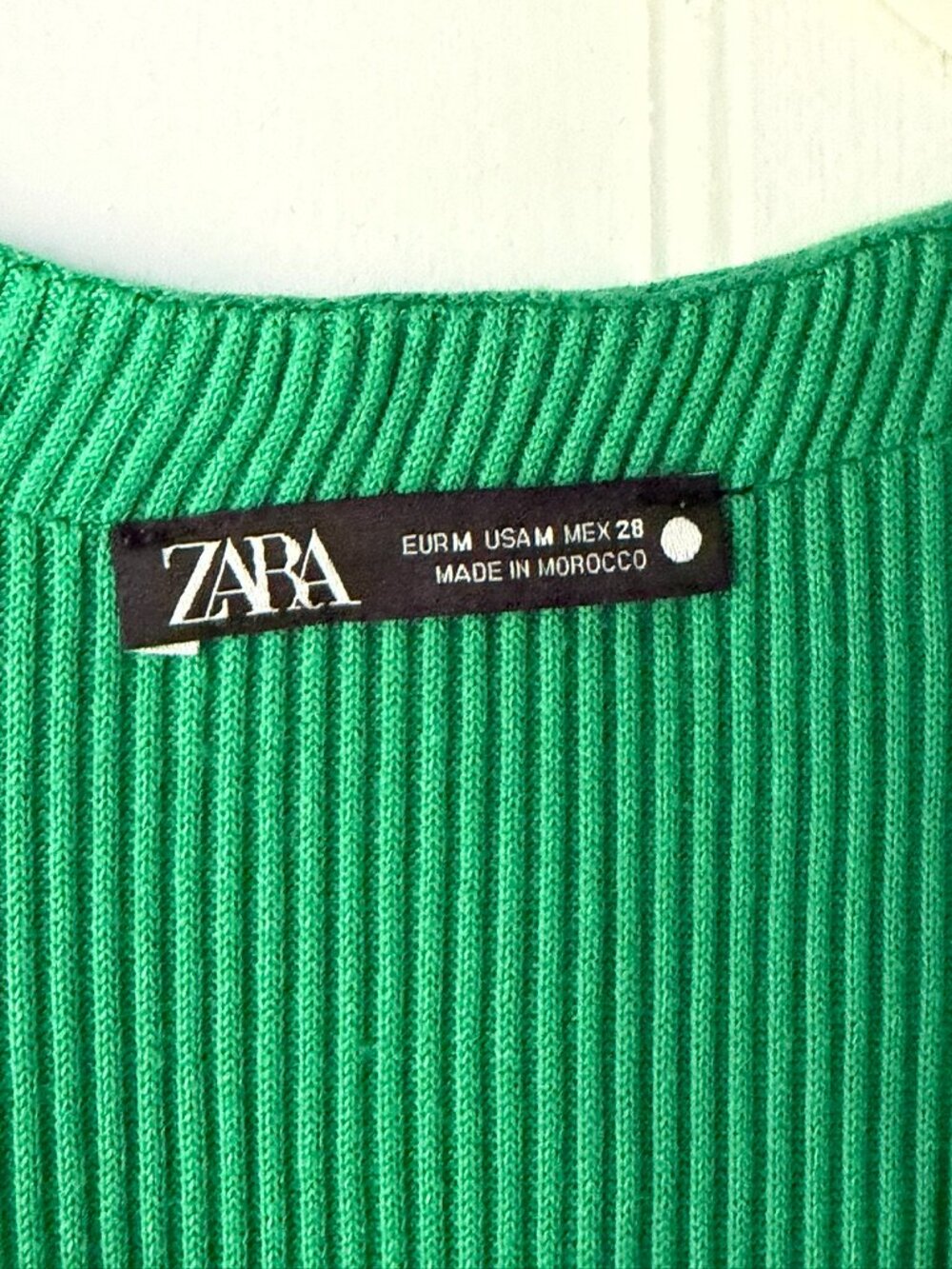 Zara Green Ribbed Button-Front Cardigan Midi Dress - Picture 3 of 5